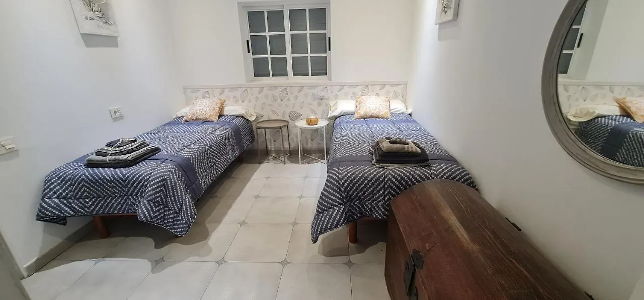 Holiday home Casa Amplia Agradable Comoda Y Muy Centrica San Isidro  Spain